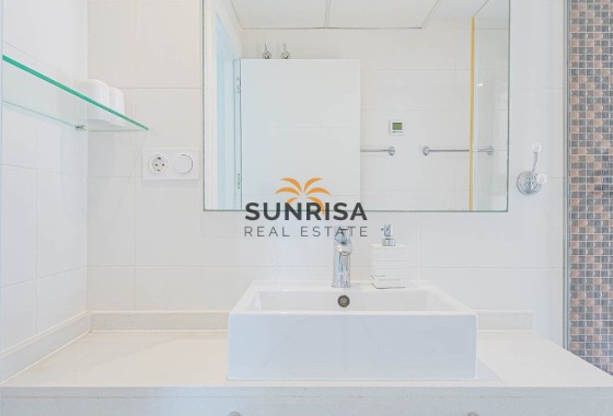 Apartment · Resale - Punta Prima · Alicante · Spain