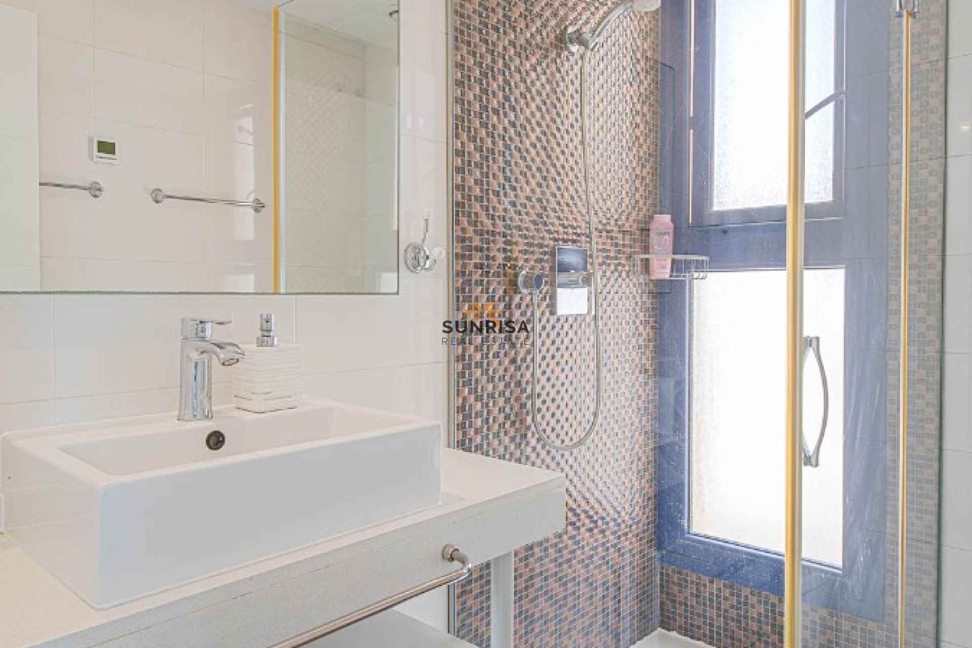 Resale - Apartment - Punta Prima