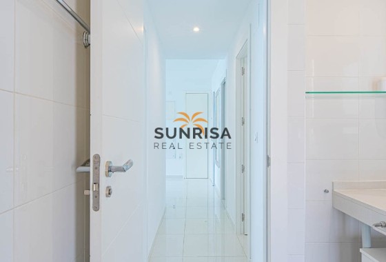 Apartment · Resale - Punta Prima · Alicante · Spain