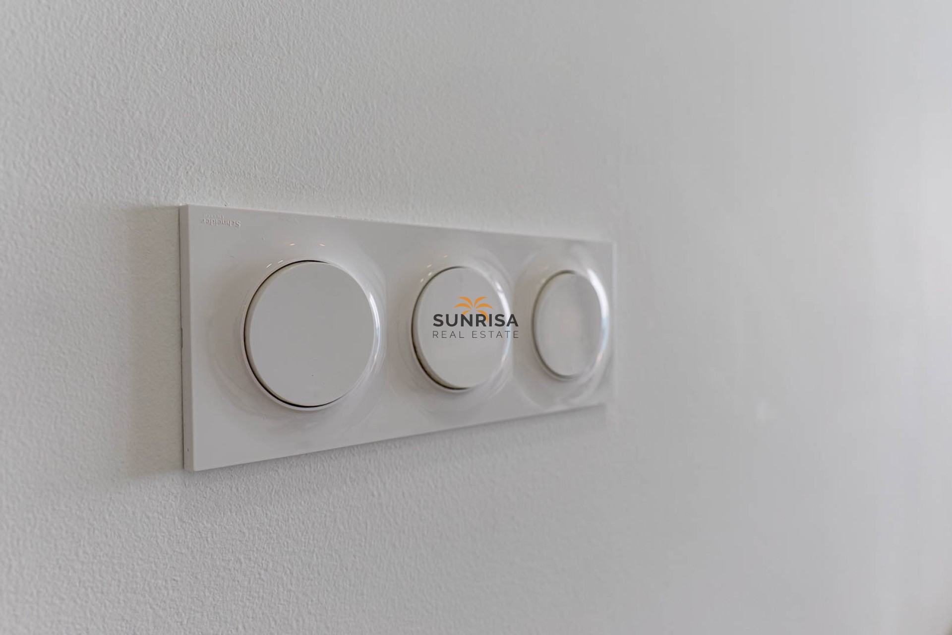 Resale - Apartment - Punta Prima