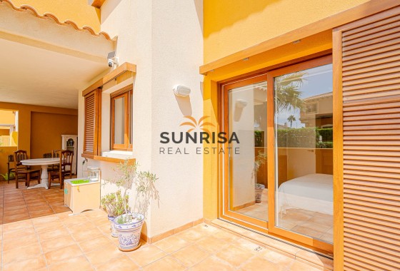 Appartement · Herverkoop - Punta Prima · Alicante · Spanje