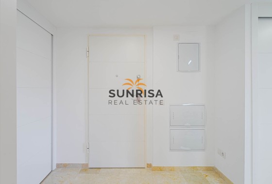 Appartement · Herverkoop - Punta Prima · Alicante · Spanje