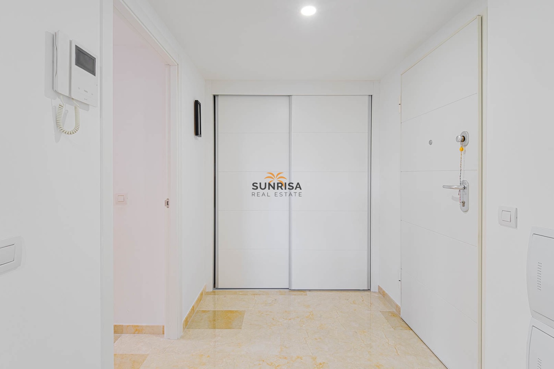 Reventa - Apartamento - Punta Prima