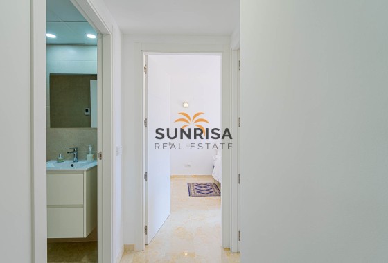Appartement · Herverkoop - Punta Prima · Alicante · Spanje