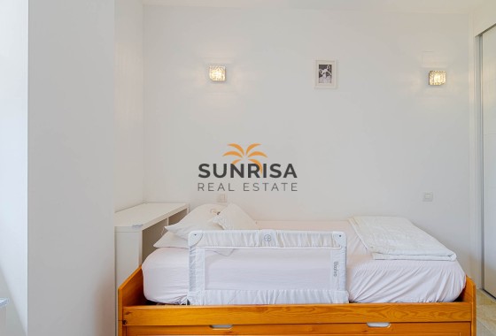 Appartement · Herverkoop - Punta Prima · Alicante · Spanje