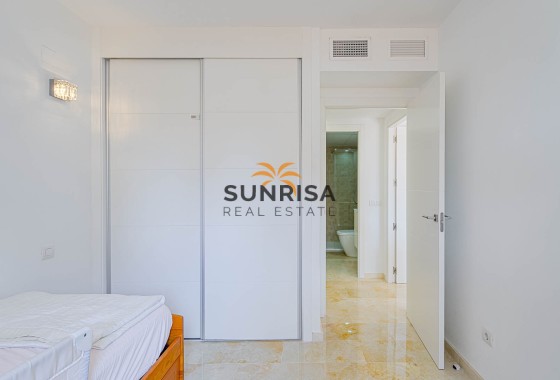 Appartement · Herverkoop - Punta Prima · Alicante · Spanje