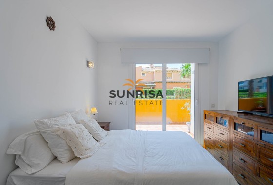 Appartement · Herverkoop - Punta Prima · Alicante · Spanje