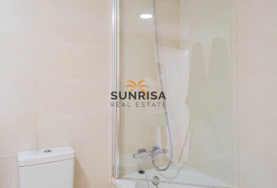 Appartement · Herverkoop - Punta Prima · Alicante · Spanje