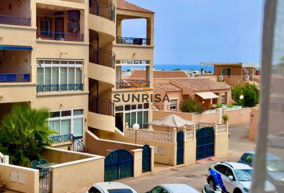 Appartement · Herverkoop - Punta Prima · Alicante · Spanje