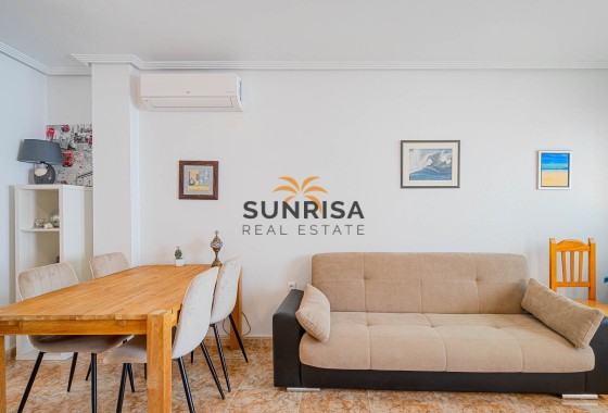 Appartement · Herverkoop - Punta Prima · Alicante · Spanje