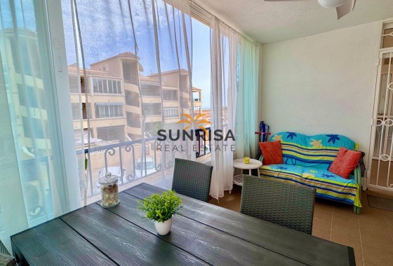 Appartement · Herverkoop - Punta Prima · Alicante · Spanje