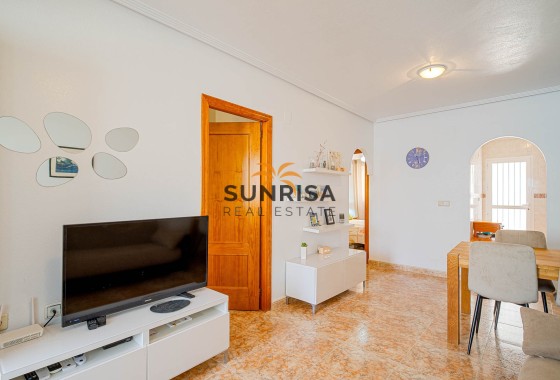 Appartement · Herverkoop - Punta Prima · Alicante · Spanje