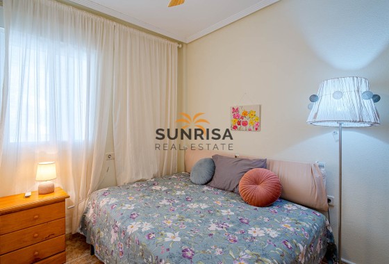 Appartement · Herverkoop - Punta Prima · Alicante · Spanje