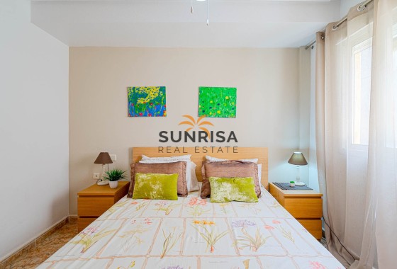Appartement · Herverkoop - Punta Prima · Alicante · Spanje
