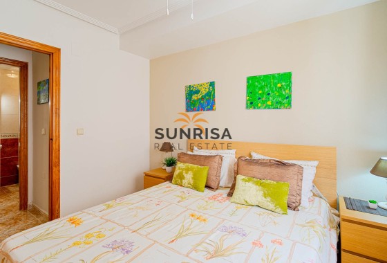 Appartement · Herverkoop - Punta Prima · Alicante · Spanje