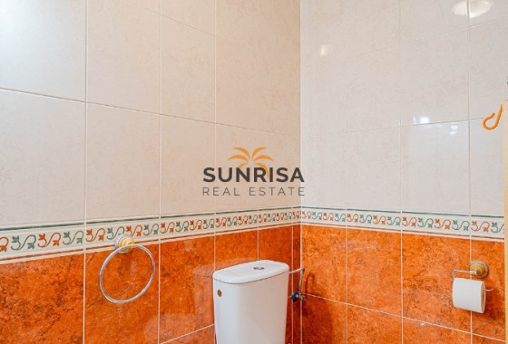 Appartement · Herverkoop - Punta Prima · Alicante · Spanje