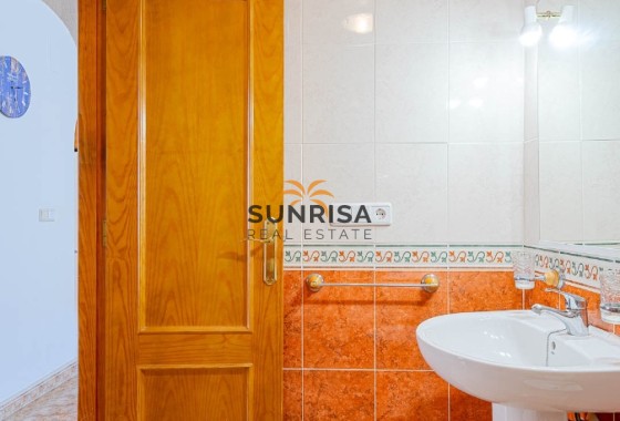 Appartement · Herverkoop - Punta Prima · Alicante · Spanje