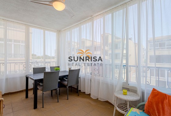 Appartement · Herverkoop - Punta Prima · Alicante · Spanje