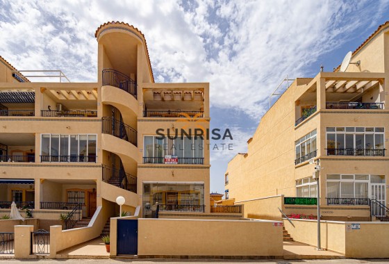 Appartement · Herverkoop - Punta Prima · Alicante · Spanje