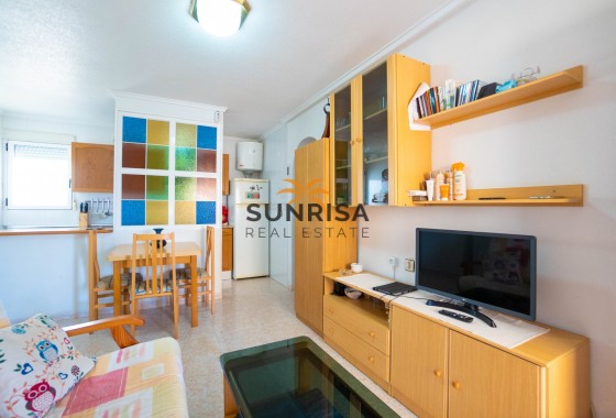 Appartement · Herverkoop - Torrevieja · Los Balcones · Alicante · Spanje