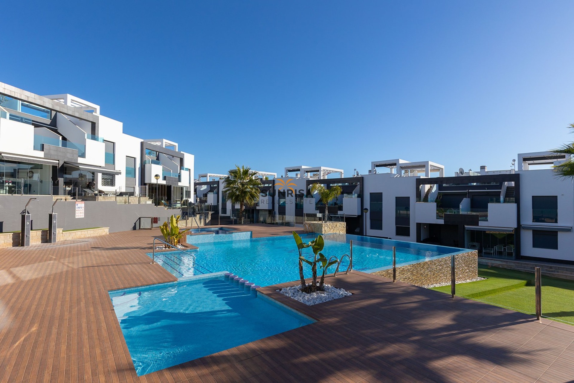 Resale - Apartment - Orihuela Costa