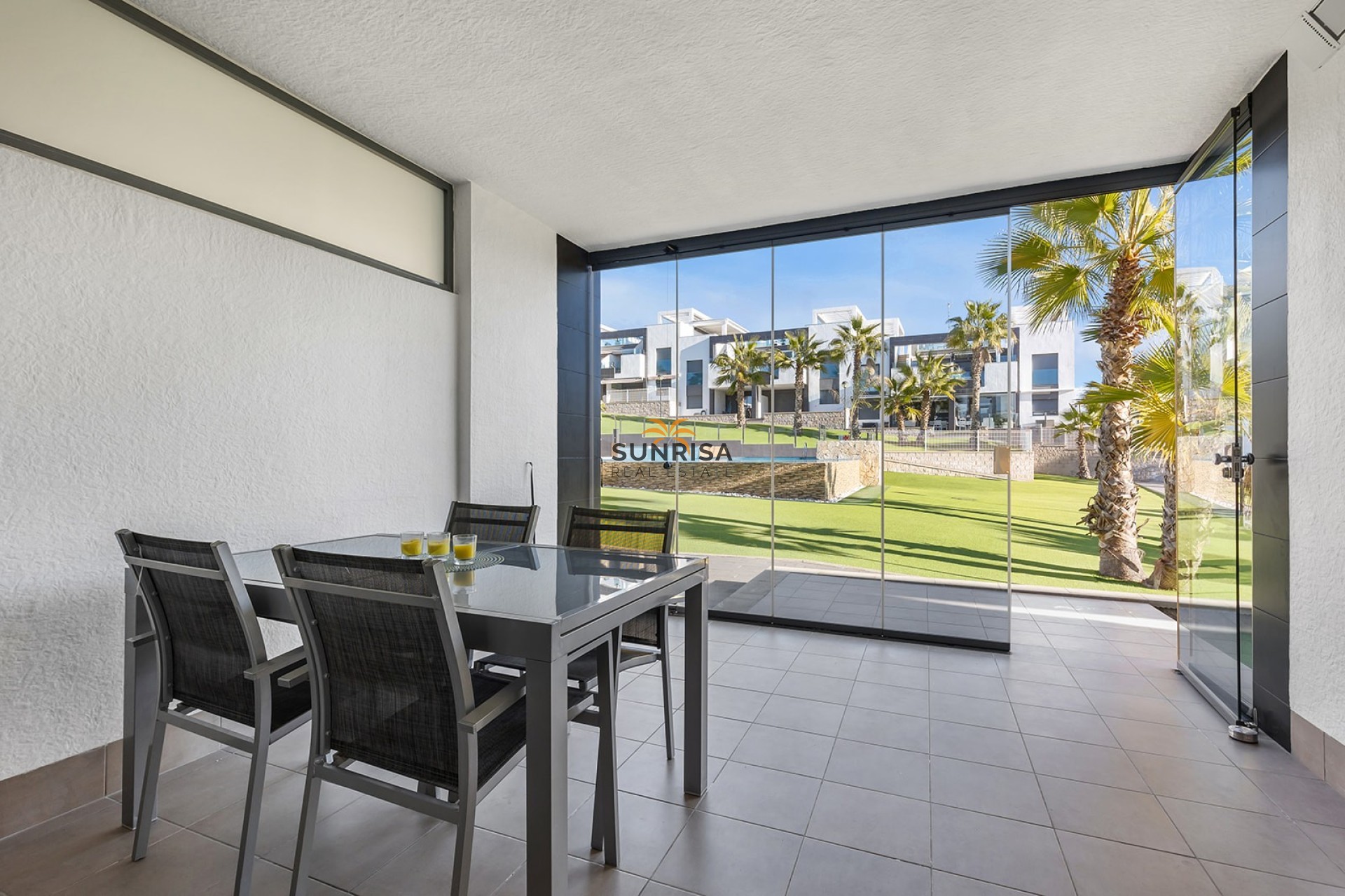 Resale - Apartment - Orihuela Costa
