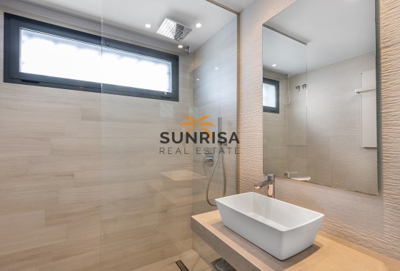 Apartment · Resale - Orihuela Costa · Punta Prima · Alicante · Spain