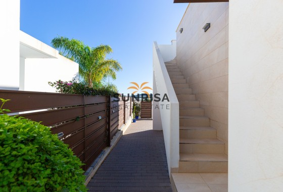 Villa · Resale - Orihuela · Entre Naranjos Vistabella · Alicante · Spain