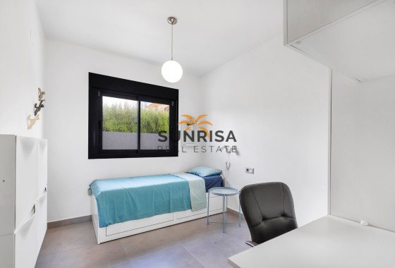 Appartement · Herverkoop - Pilar de la Horadada · Alicante · Spanje