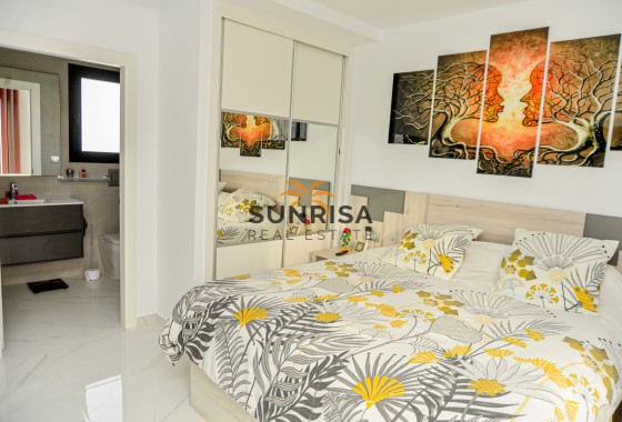 Twee-onder-een-kapwoning · Herverkoop - Montesinos · Los Montesinos · Alicante · Spanje