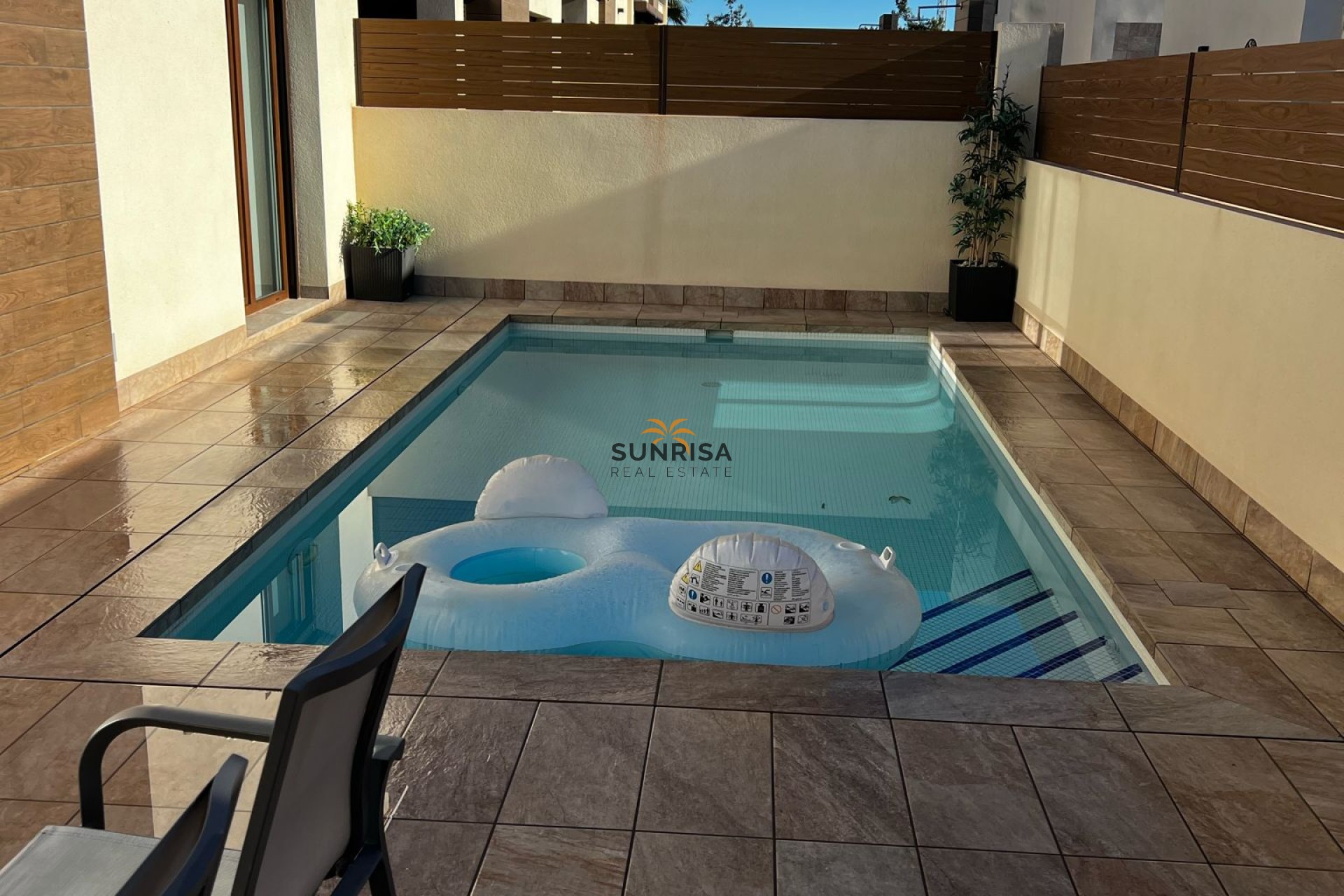 Reventa - Villa - Los Montesinos