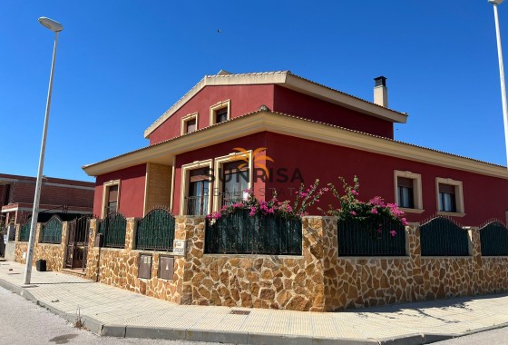 Villa · Herverkoop - Almoradí · Alicante · Spanje