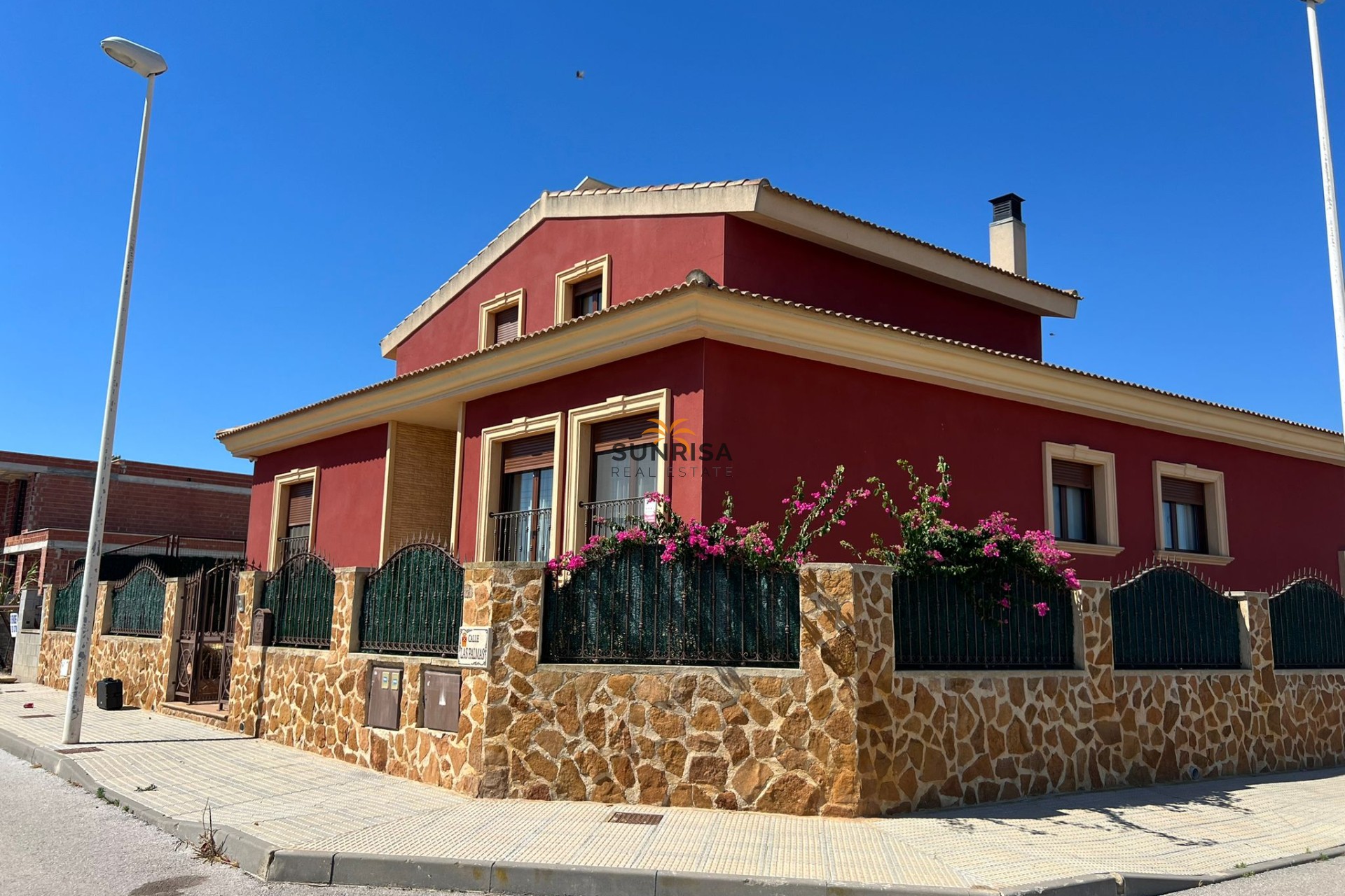Herverkoop - Villa - Almoradí