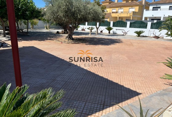 Villa · Herverkoop - Almoradí · Alicante · Spanje