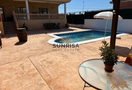 Villa · Herverkoop - Almoradí · Alicante · Spanje