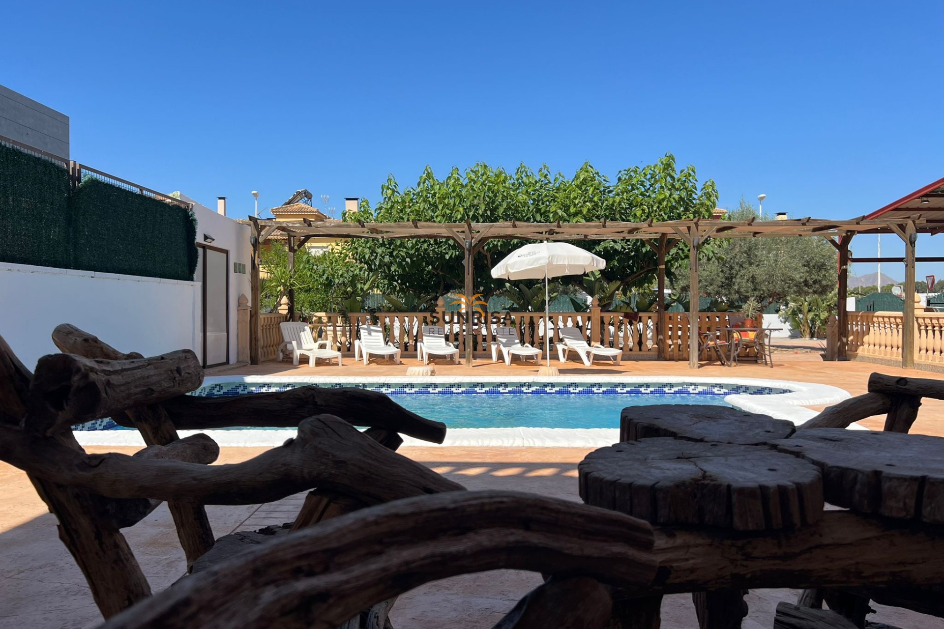 Herverkoop - Villa - Almoradí