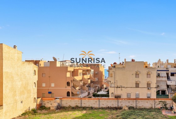 Appartement · Herverkoop - Torrevieja · La Mata · Alicante · Spanje