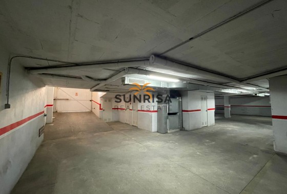 Garage · Herverkoop - Torrevieja · Playa del Cura · Alicante · Spanje