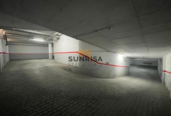 Garage · Herverkoop - Torrevieja · Playa del Cura · Alicante · Spanje