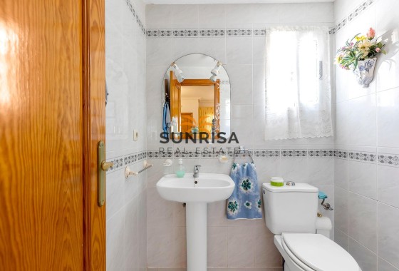 Bungalow · Herverkoop - Torrevieja · La Mata · Alicante · Spanje