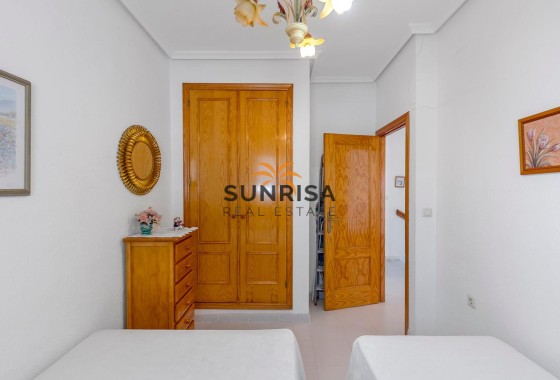 Bungalow · Herverkoop - Torrevieja · La Mata · Alicante · Spanje