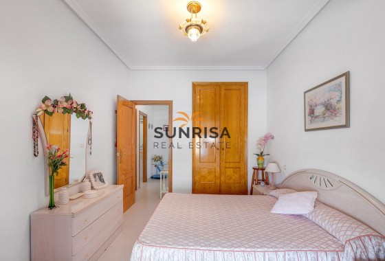 Bungalow · Herverkoop - Torrevieja · La Mata · Alicante · Spanje