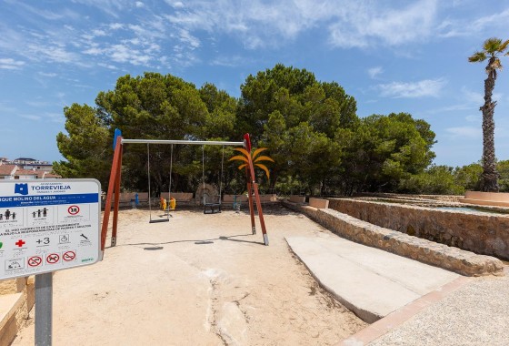 Bungalow · Herverkoop - Torrevieja · La Mata · Alicante · Spanje