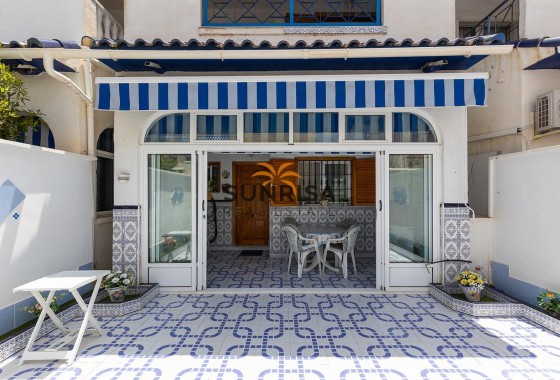 Bungalow · Herverkoop - Torrevieja · La Mata · Alicante · Spanje