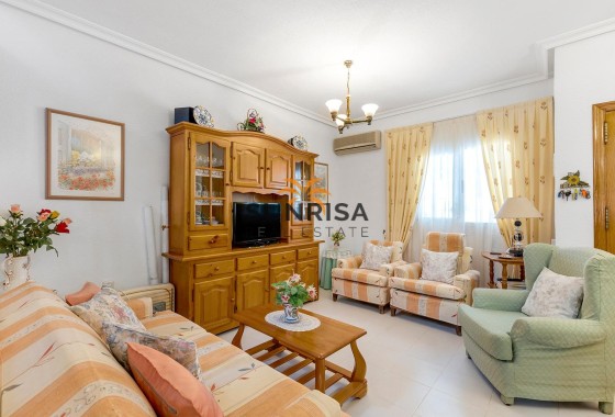 Bungalow · Herverkoop - Torrevieja · La Mata · Alicante · Spanje