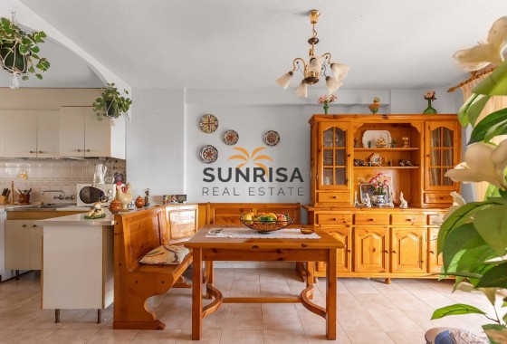 Appartement · Herverkoop - Torrevieja · La Mata · Alicante · Spanje