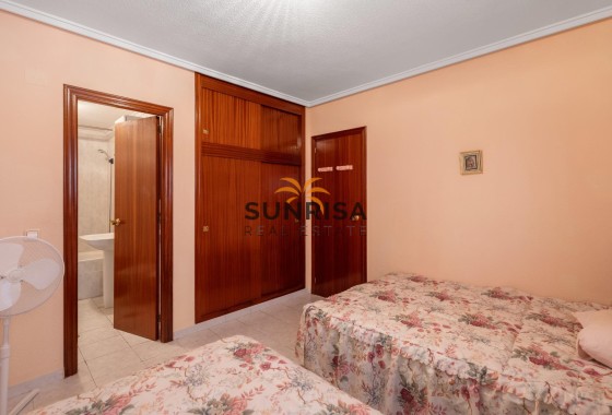 Apartamento · Reventa - Torrevieja · Centro · Alicante · España