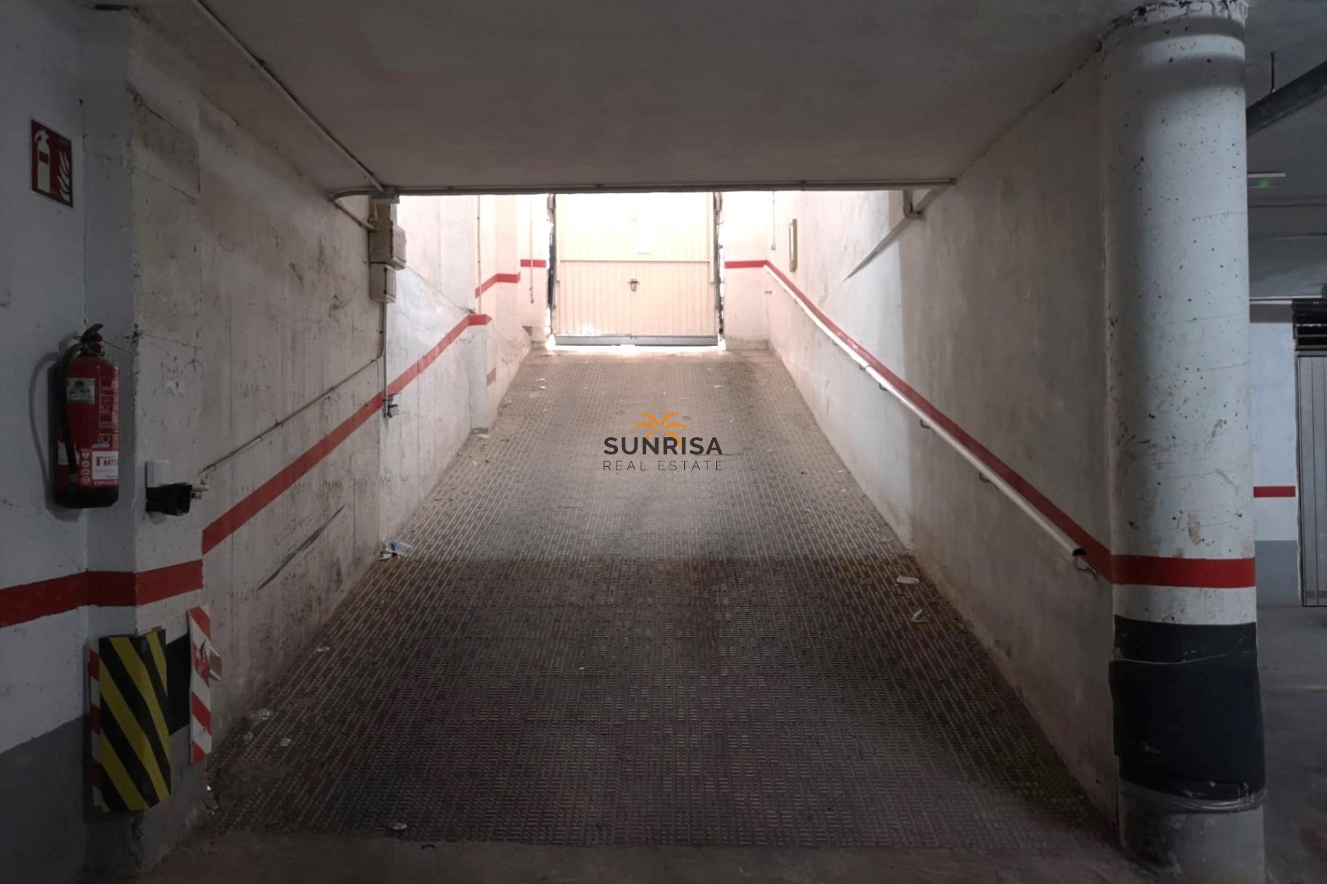 Reventa - Garaje / aparcamiento - Torrevieja