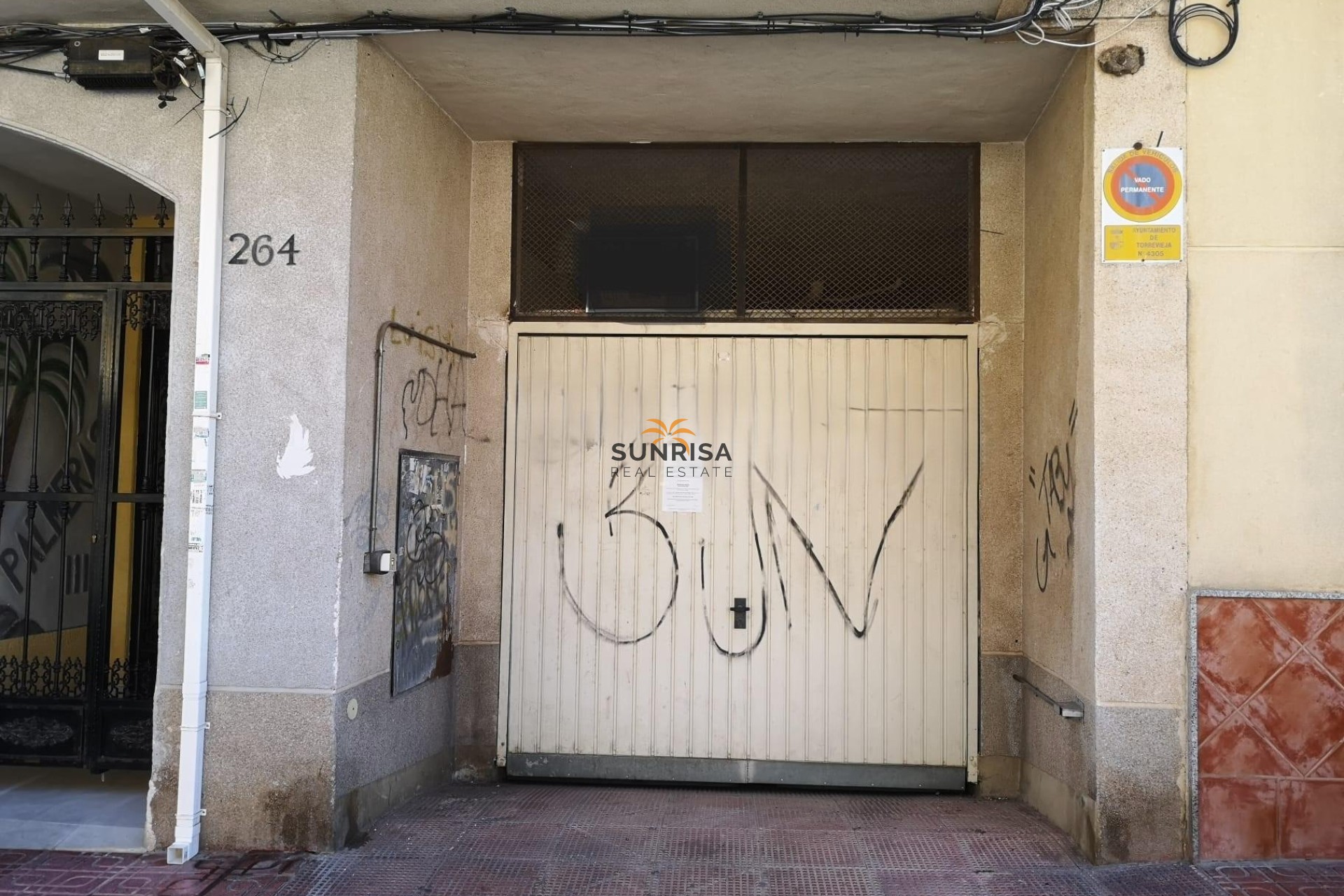 Reventa - Garaje / aparcamiento - Torrevieja