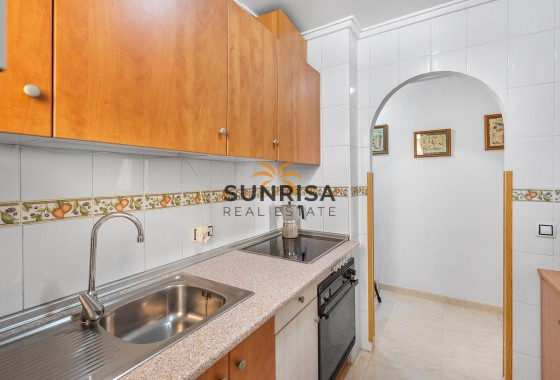 Appartement · Herverkoop - Torrevieja · Playa del Cura · Alicante · Spanje